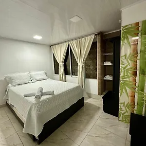 Almendros Apartamento